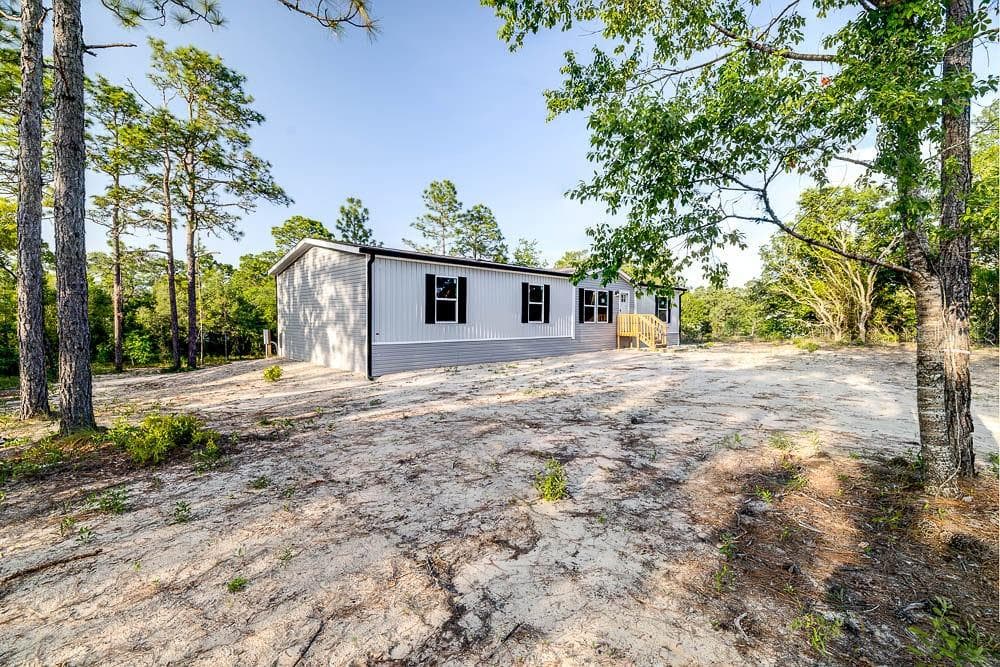 13741 SE 21ST PLACE MORRISTON, FL 32668