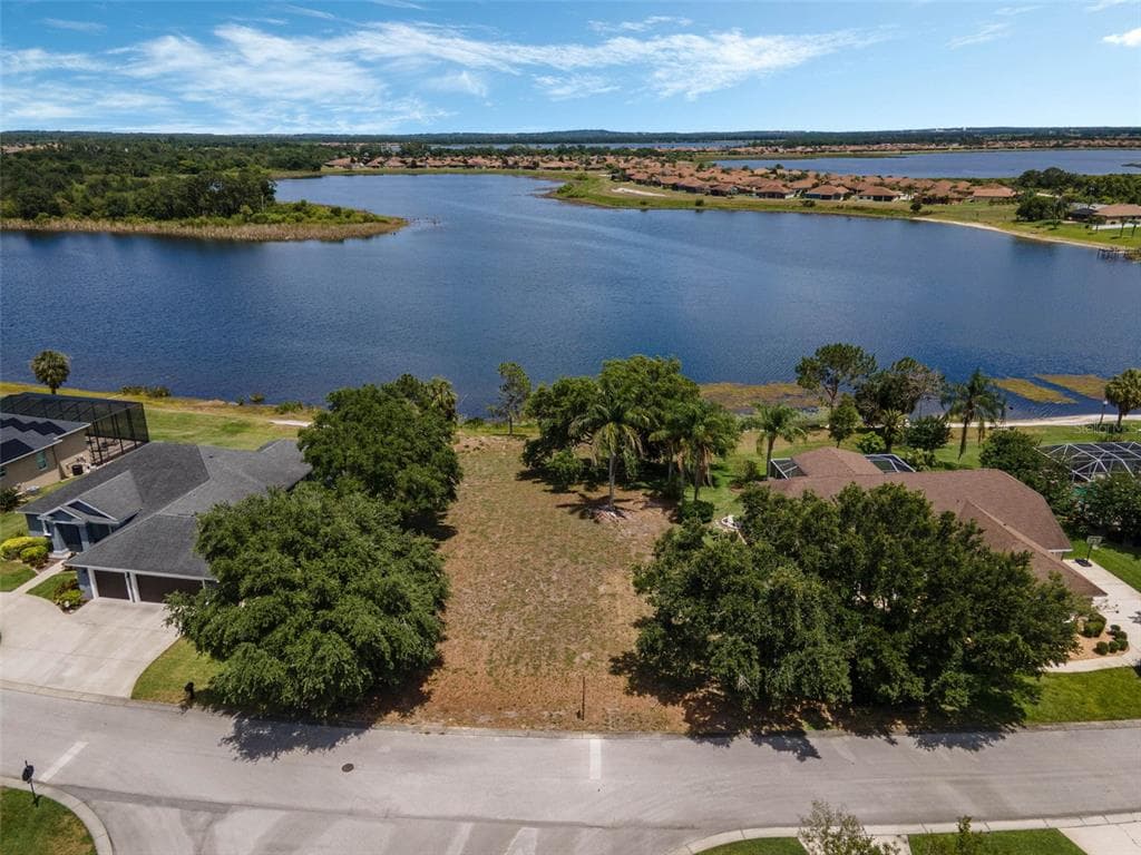 634 HART LAKE DRIVE