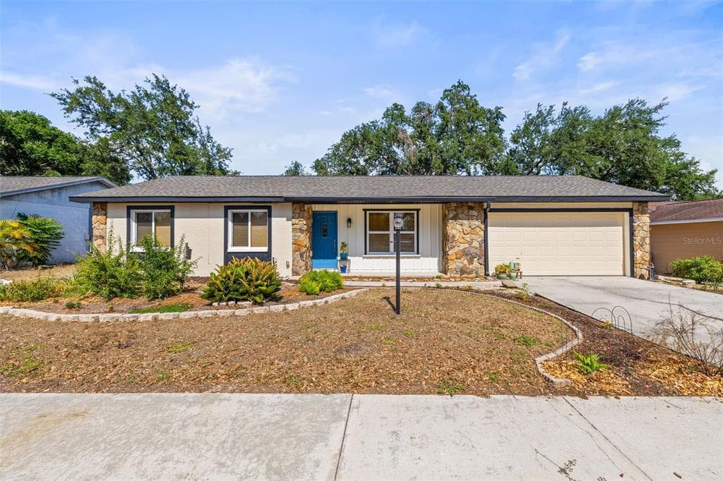 4018 HIGHGATE DRIVE VALRICO, FL 33594