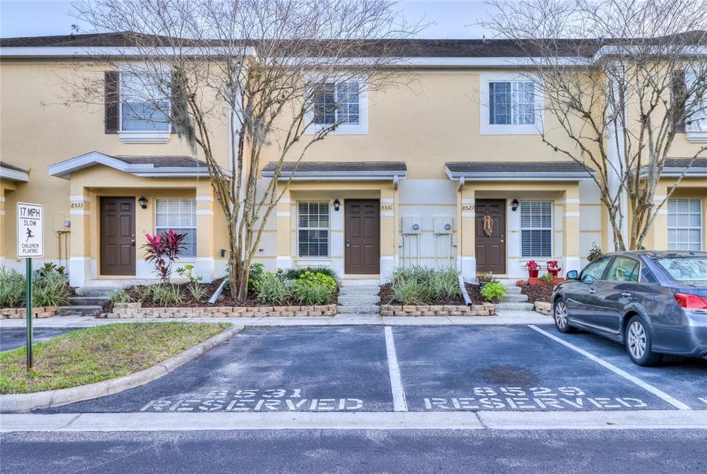 8531 TRAIL WIND DRIVE TAMPA, FL 33647