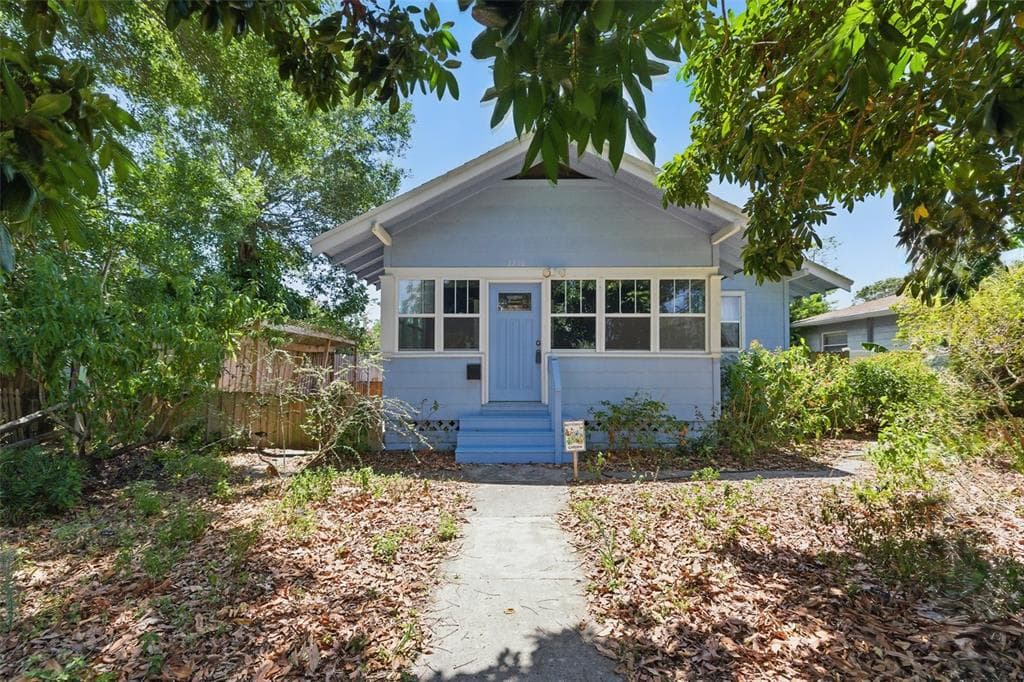 2710 8TH AVENUE N ST PETERSBURG, FL 33713