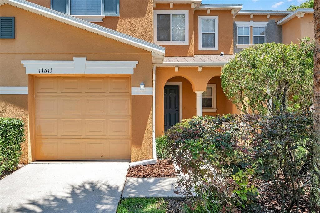 11611 MANGO RIDGE BOULEVARD SEFFNER, FL 33584
