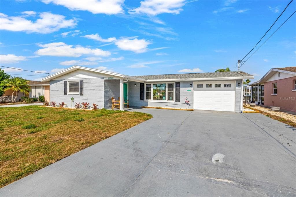 12700 5TH ISLE HUDSON, FL 34667