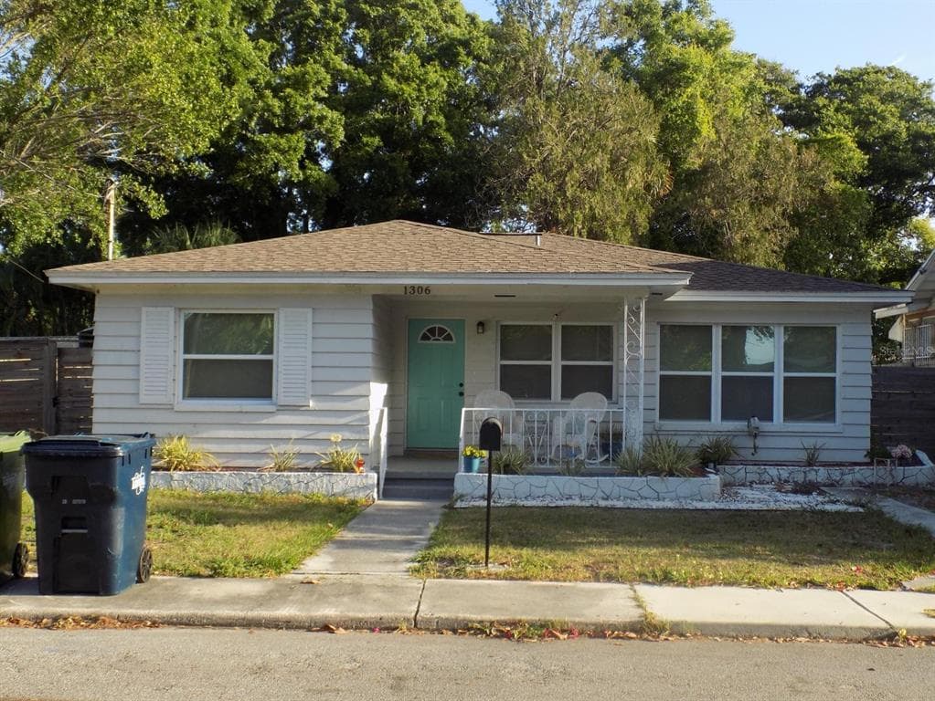 1306 E 27TH AVENUE TAMPA, FL 33605
