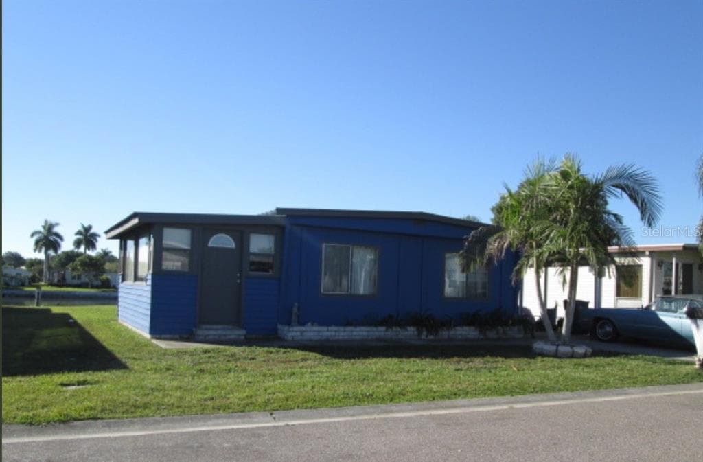 302 51ST AVENUE E BRADENTON, FL 34203