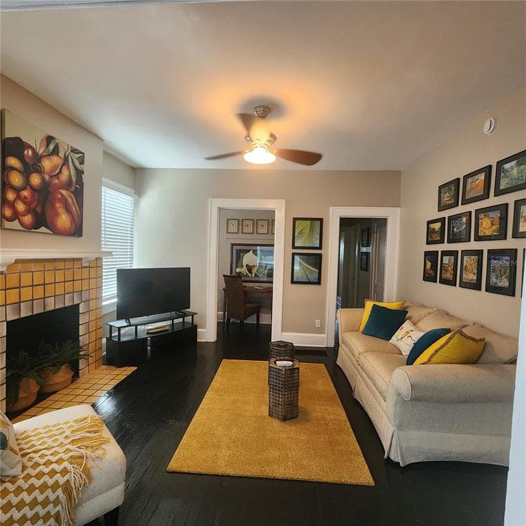 2014 JACKSON STREET N UNIT 5 ST PETERSBURG, FL 33704