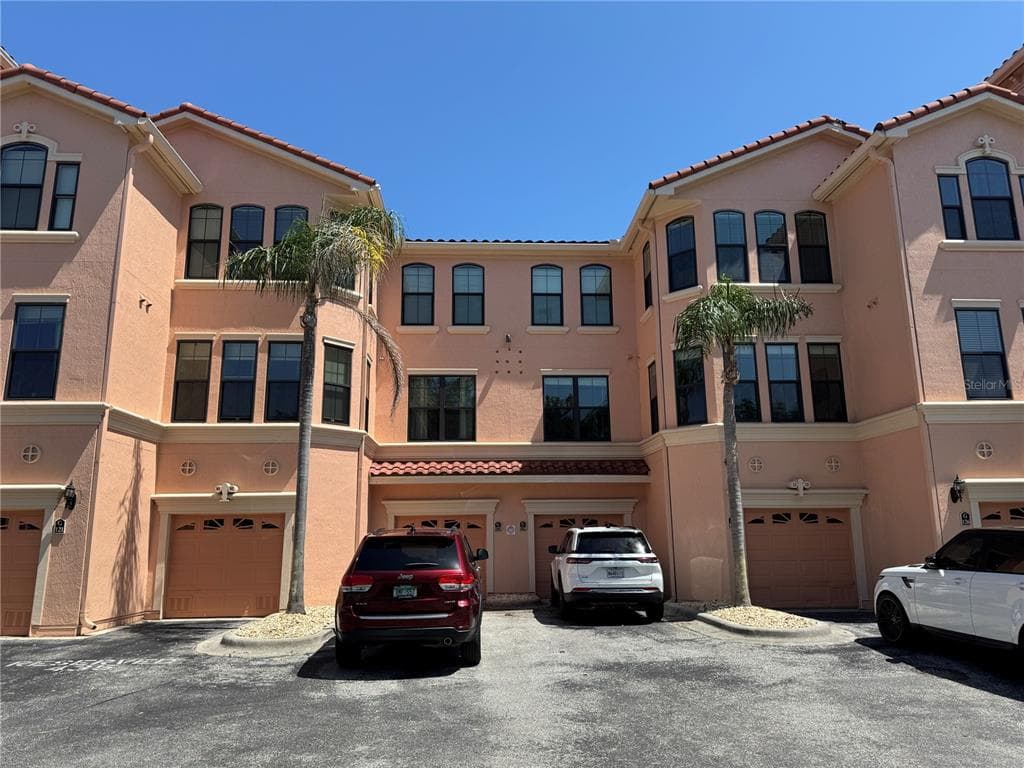 2755 VIA CAPRI UNIT 1214 CLEARWATER, FL 33764