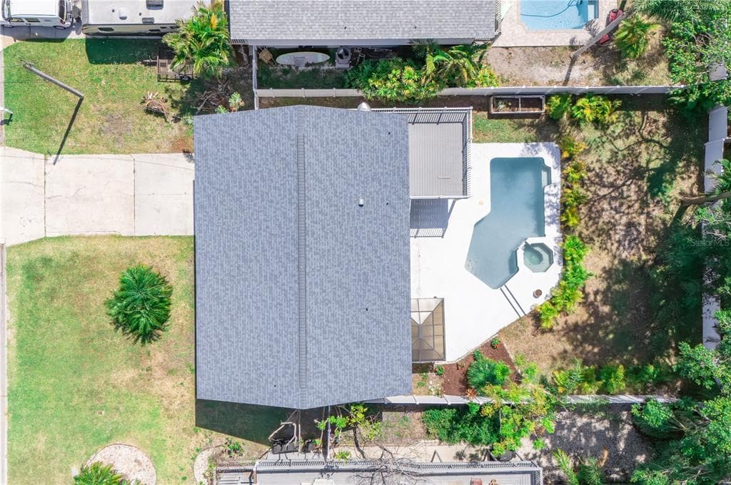 320 CROSSWINDS DRIVE