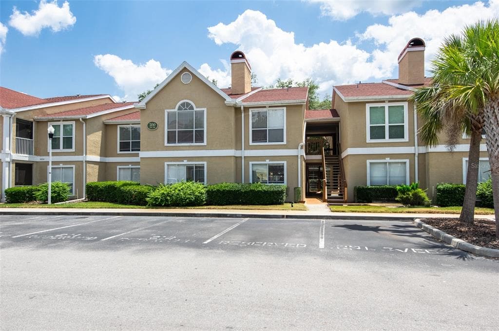 9481 HIGHLAND OAK DRIVE UNIT 714 TAMPA, FL 33647