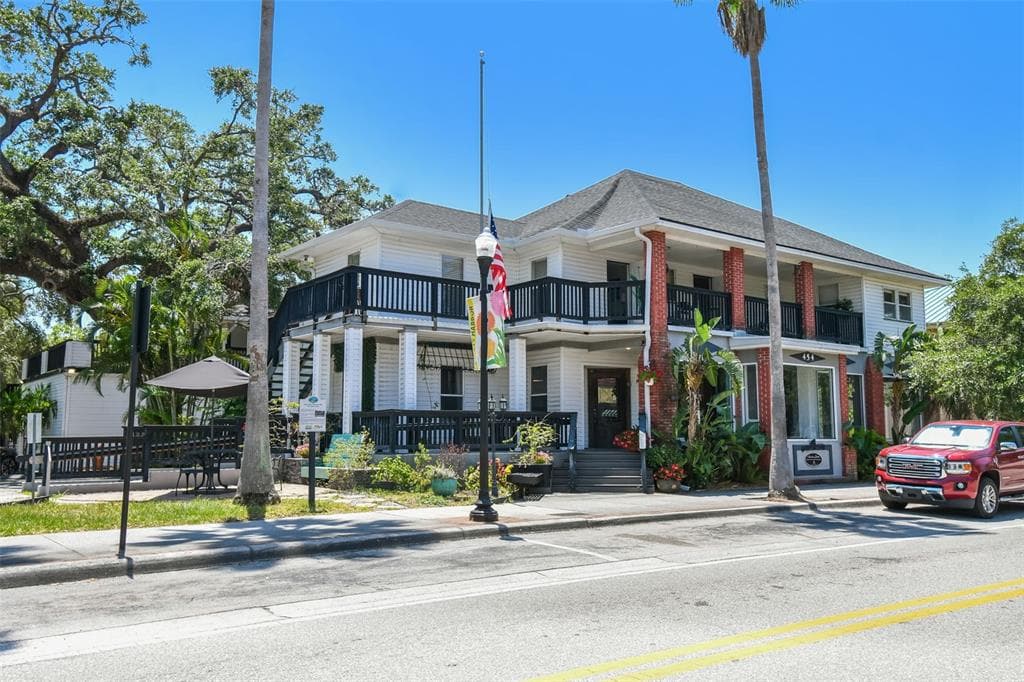 454 MAIN STREET SAFETY HARBOR, FL 34695