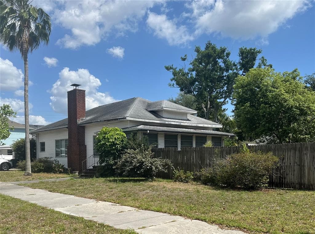 3210 W NORTH B STREET TAMPA, FL 33609