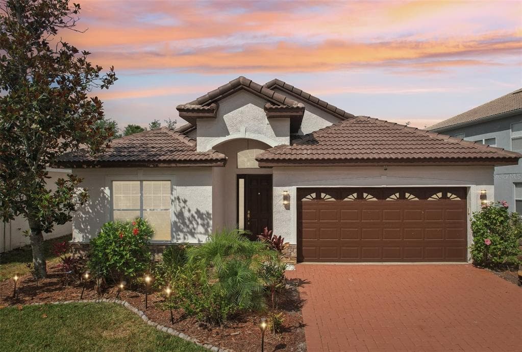 10855 CORY LAKE DRIVE TAMPA, FL 33647