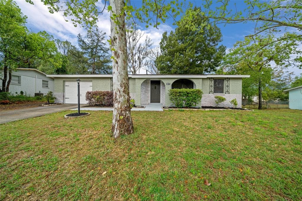 9613 RIVER ROAD SPRING HILL, FL 34608