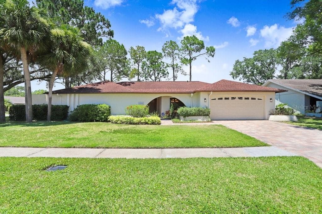 13919 WELLESFORD WAY TAMPA, FL 33624