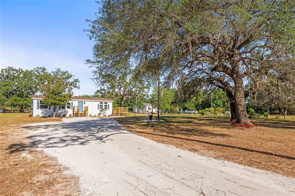 17317 FORGE DRIVE SPRING HILL, FL 34610