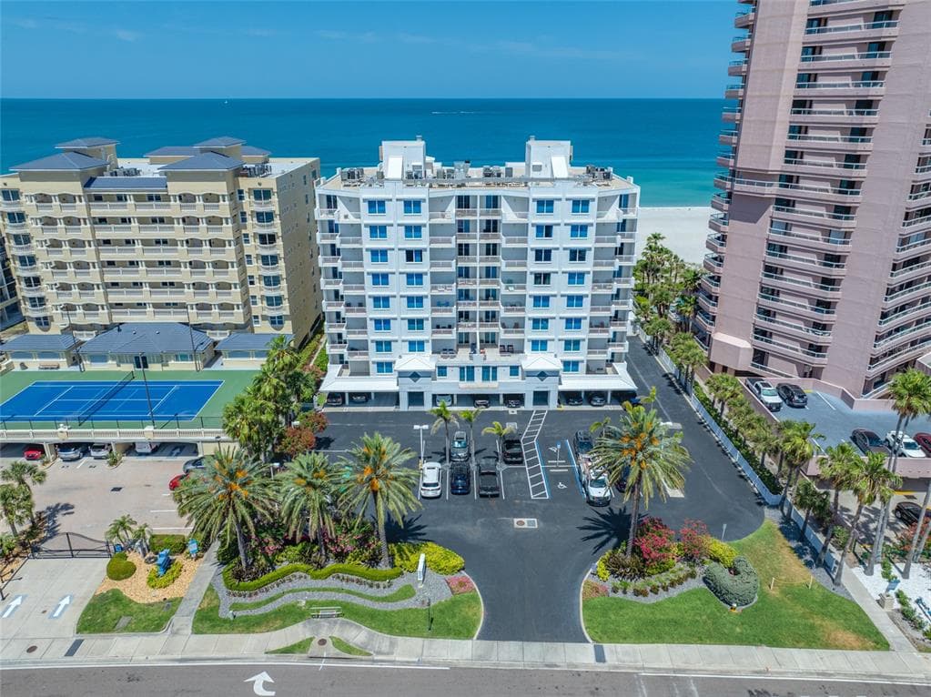 1350 GULF BOULEVARD UNIT 604 CLEARWATER BEACH, FL 33767