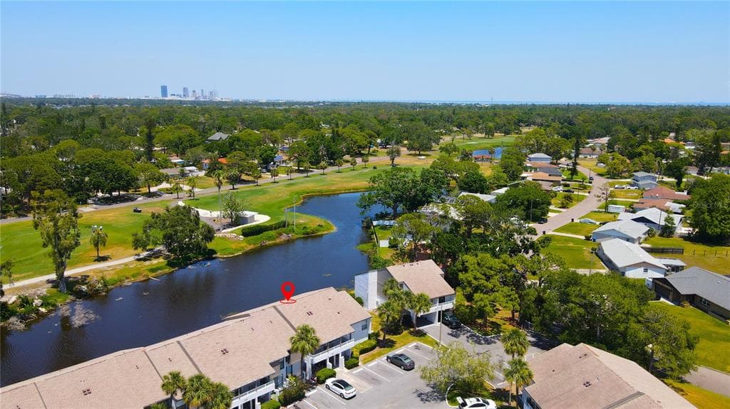 1981 LAKEWOOD CLUB DRIVE S UNIT 4M ST PETERSBURG, FL 33712