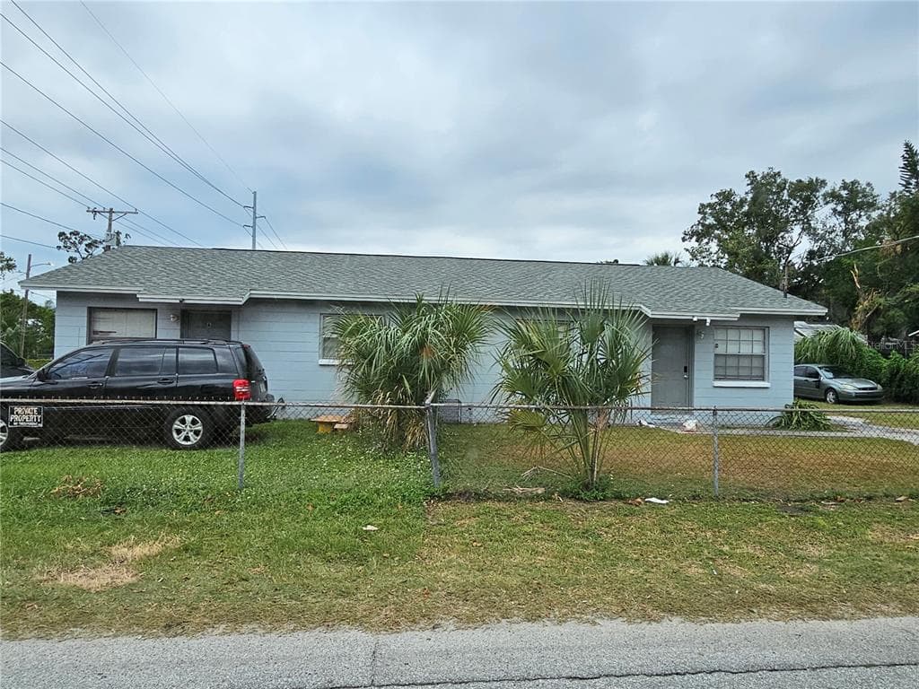 1018 E SENECA AVENUE TAMPA, FL 33612