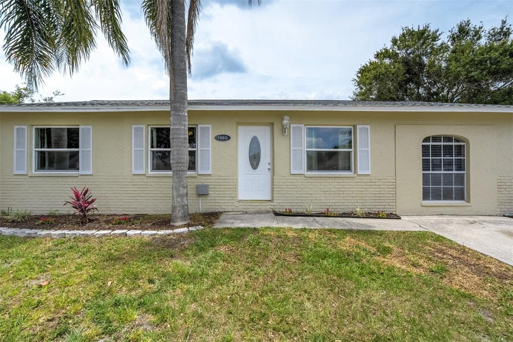 1980 TAYLOR LAKE CIRCLE LARGO, FL 33778
