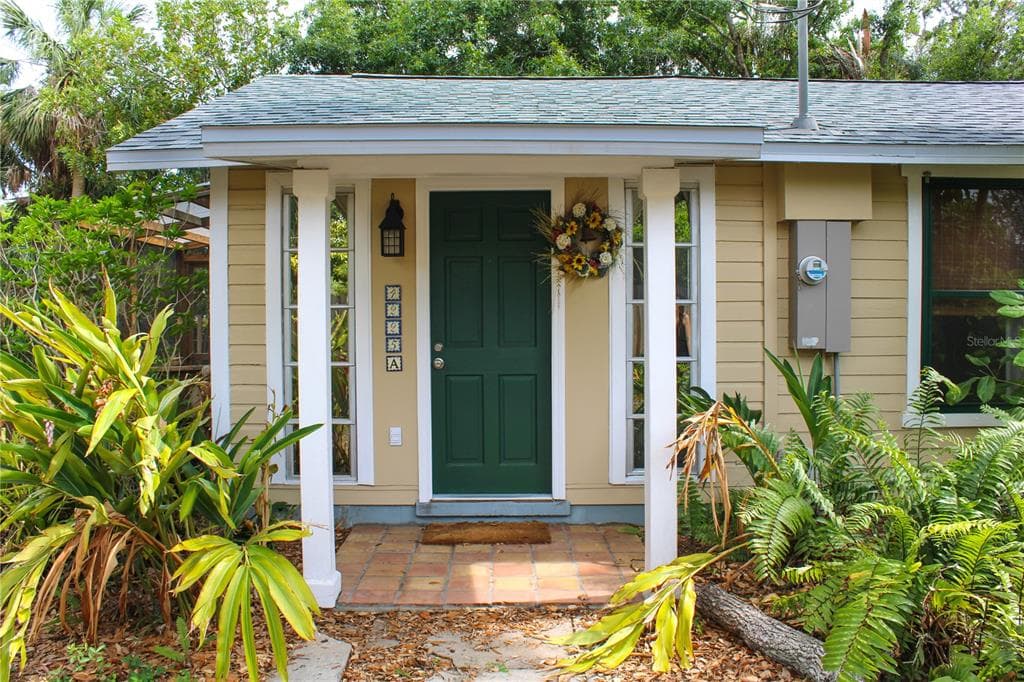 4225 OLD BRADENTON ROAD SARASOTA, FL 34234