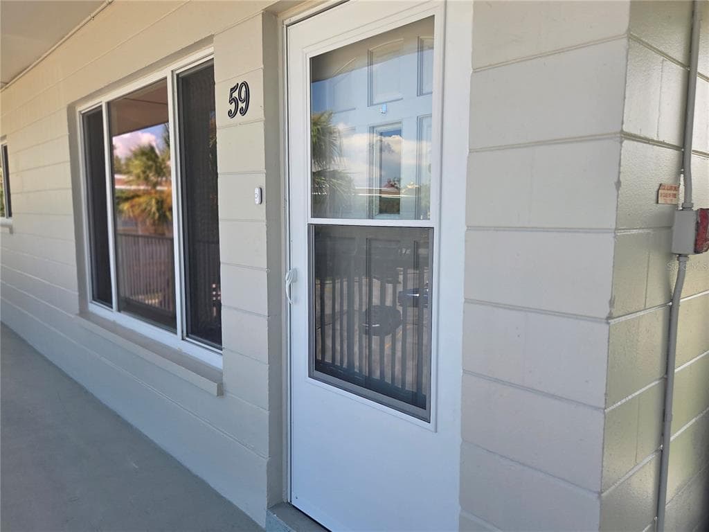 2071 AUSTRALIA WAY W UNIT 59 CLEARWATER, FL 33763