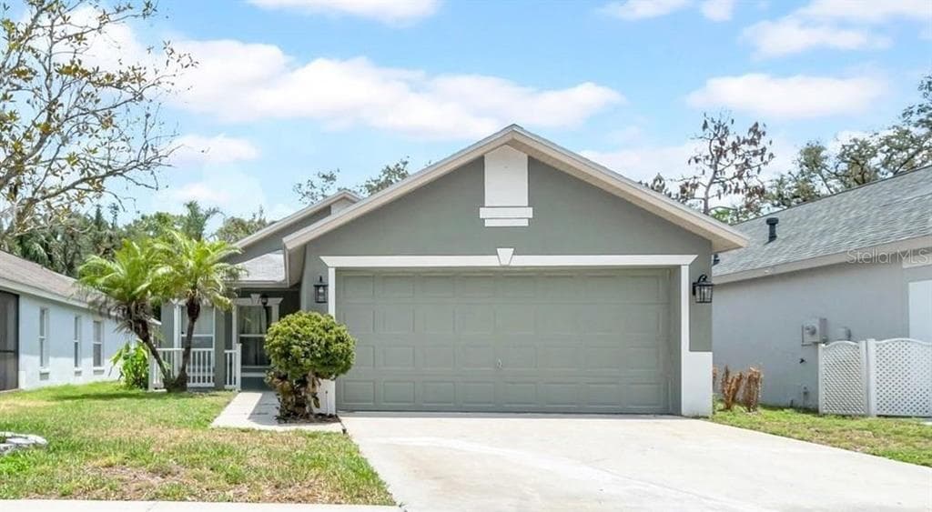 5825 MEADOWPARK PLACE LITHIA, FL 33547