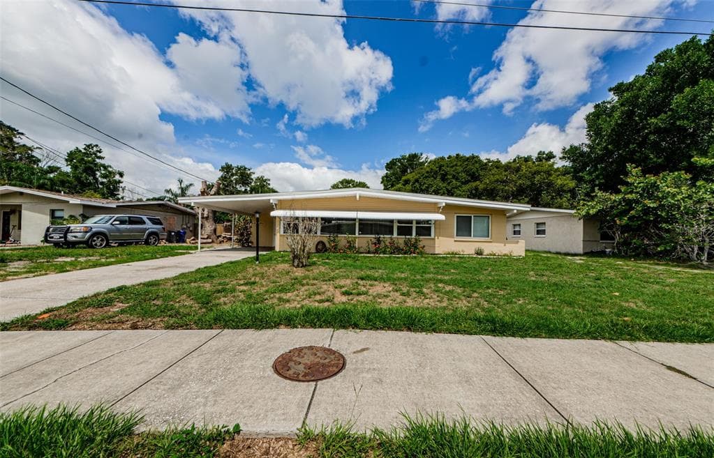 406 COUNTRY CLUB DRIVE OLDSMAR, FL 34677