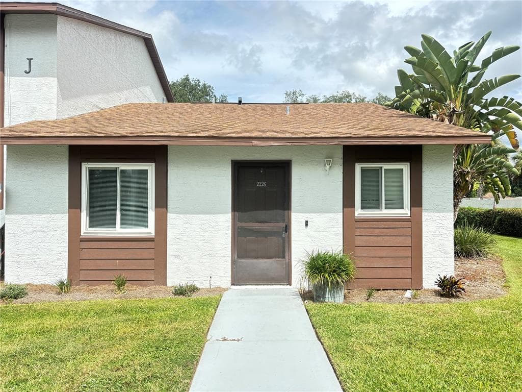 39132 COUNTY ROAD 54 UNIT 2226 ZEPHYRHILLS, FL 33542