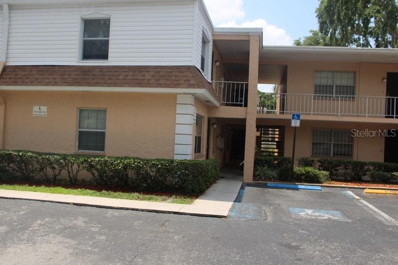 4725 JOSEPH COURT UNIT 233 TAMPA, FL 33614