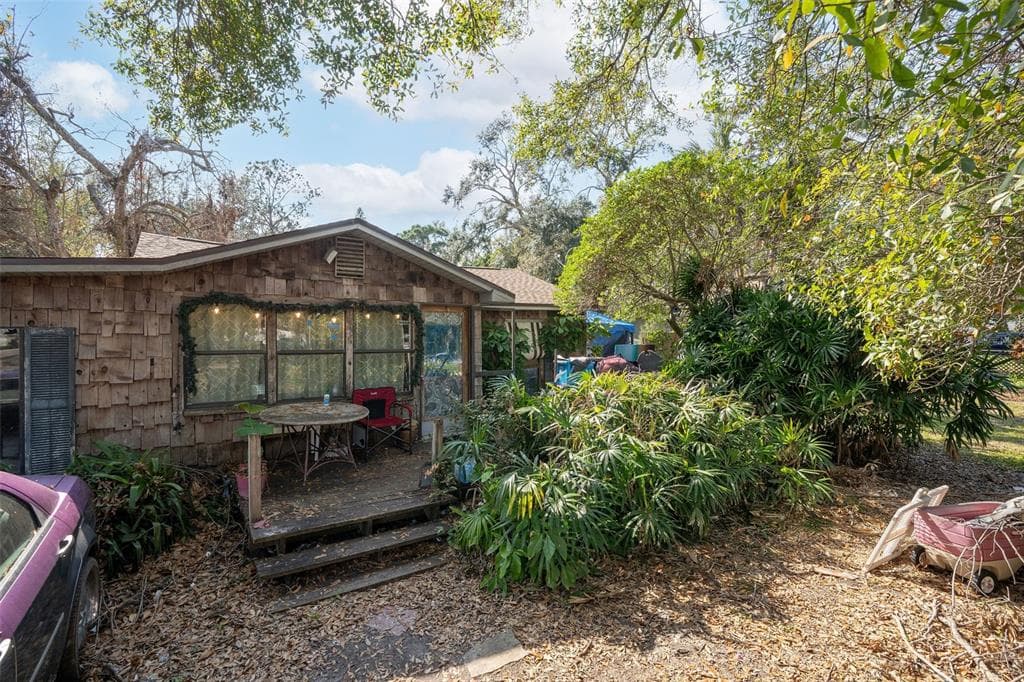 9810 PARSONS STREET TAMPA, FL 33615