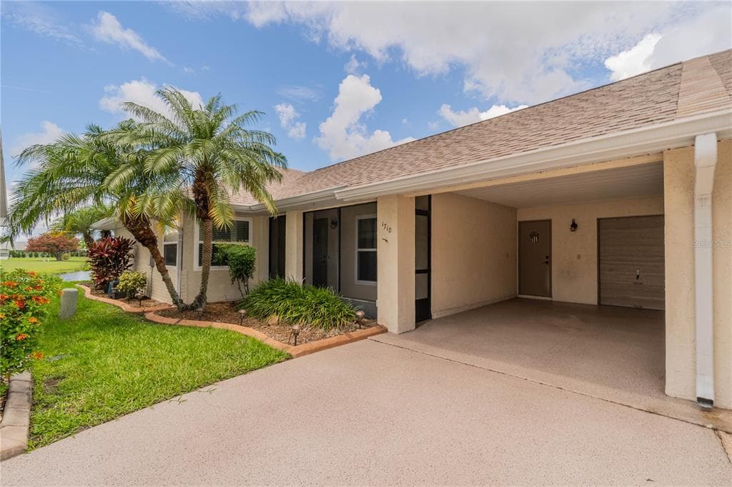 1710 ATRIUM DRIVE SUN CITY CENTER, FL 33573