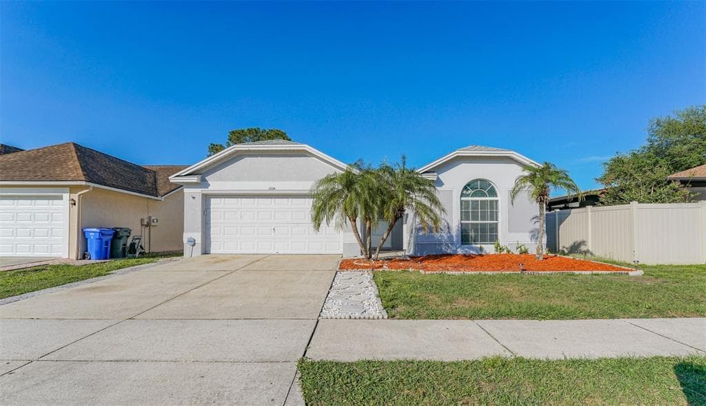 11204 BRAMBLEBRUSH STREET TAMPA, FL 33624