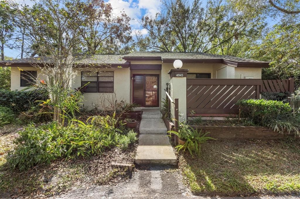 4045 ARROWWOOD COURT UNIT 4045 PALM HARBOR, FL 34684
