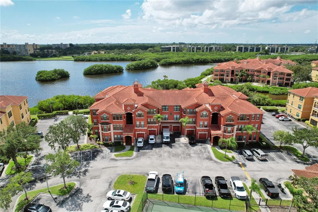 2731 VIA CAPRI UNIT 928 CLEARWATER, FL 33764
