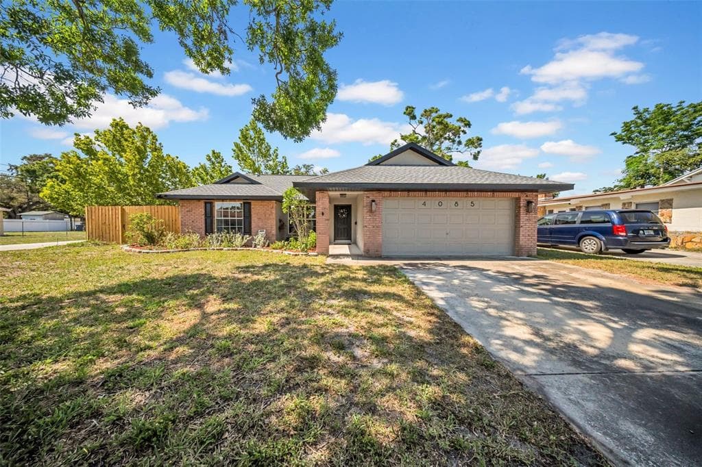 4085 37TH AVENUE N ST PETERSBURG, FL 33713