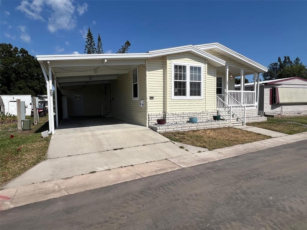 11300 124TH AVENUE UNIT 25 LARGO, FL 33778