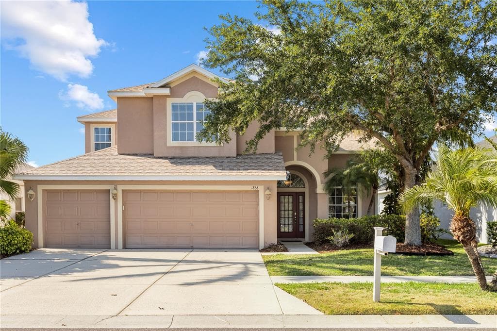 1858 MIRA LAGO CIRCLE RUSKIN, FL 33570