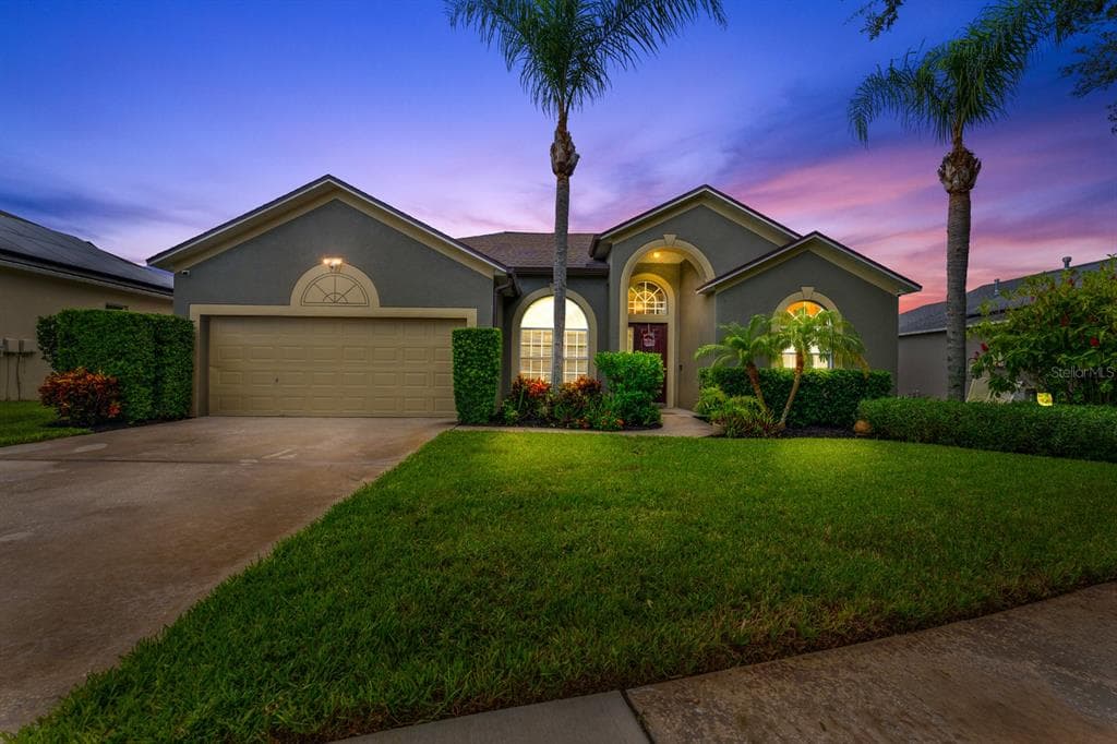 2808 ABBEY GROVE DRIVE VALRICO, FL 33594