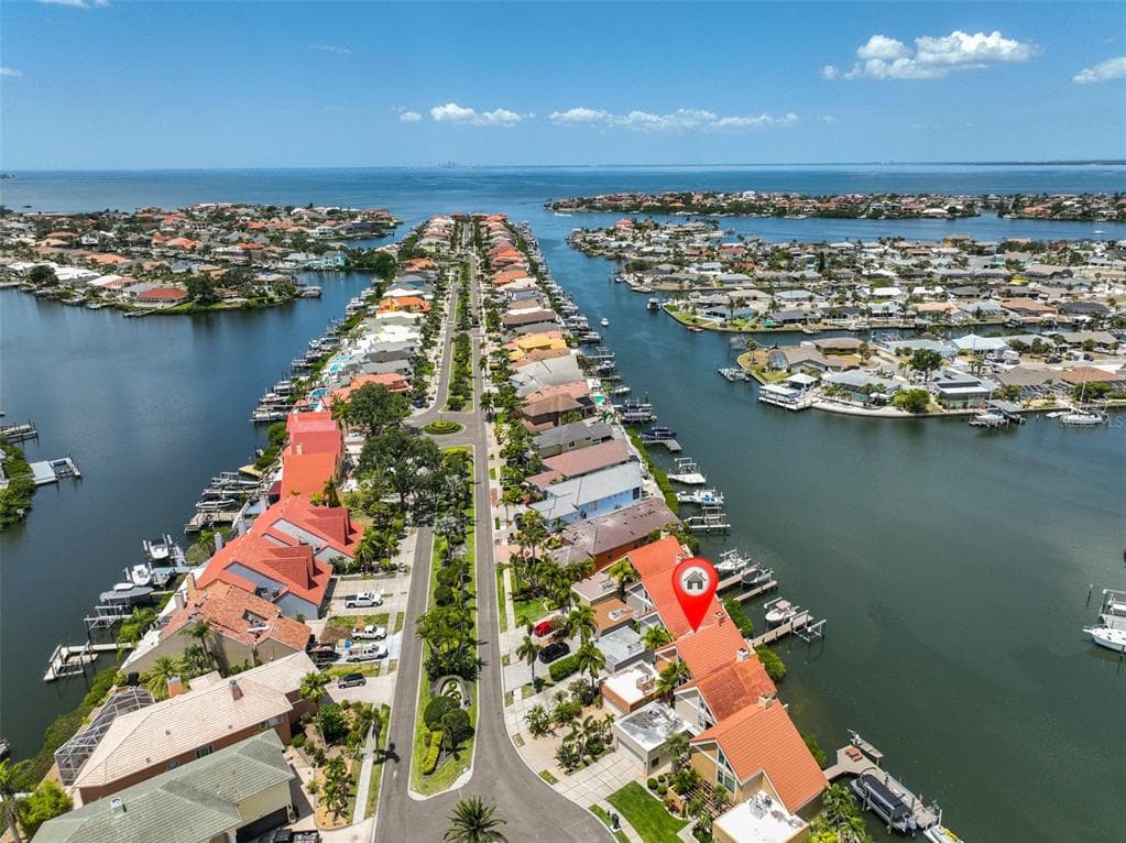 813 SYMPHONY ISLES BOULEVARD APOLLO BEACH, FL 33572