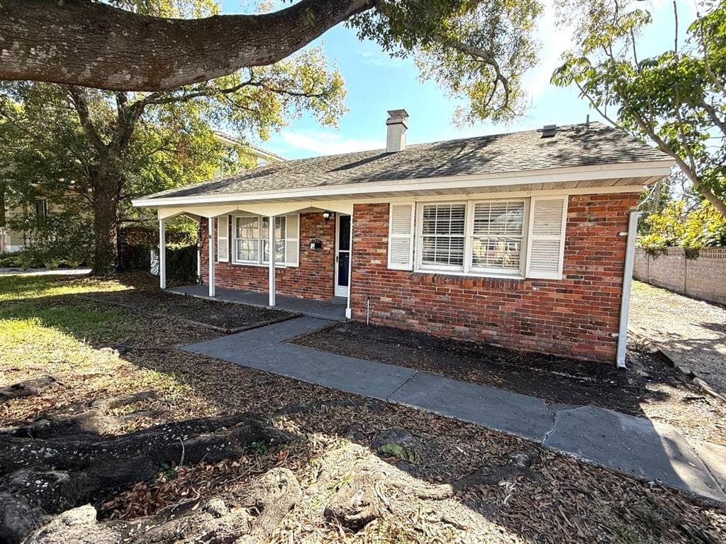 100 HURON AVENUE TAMPA, FL 33606