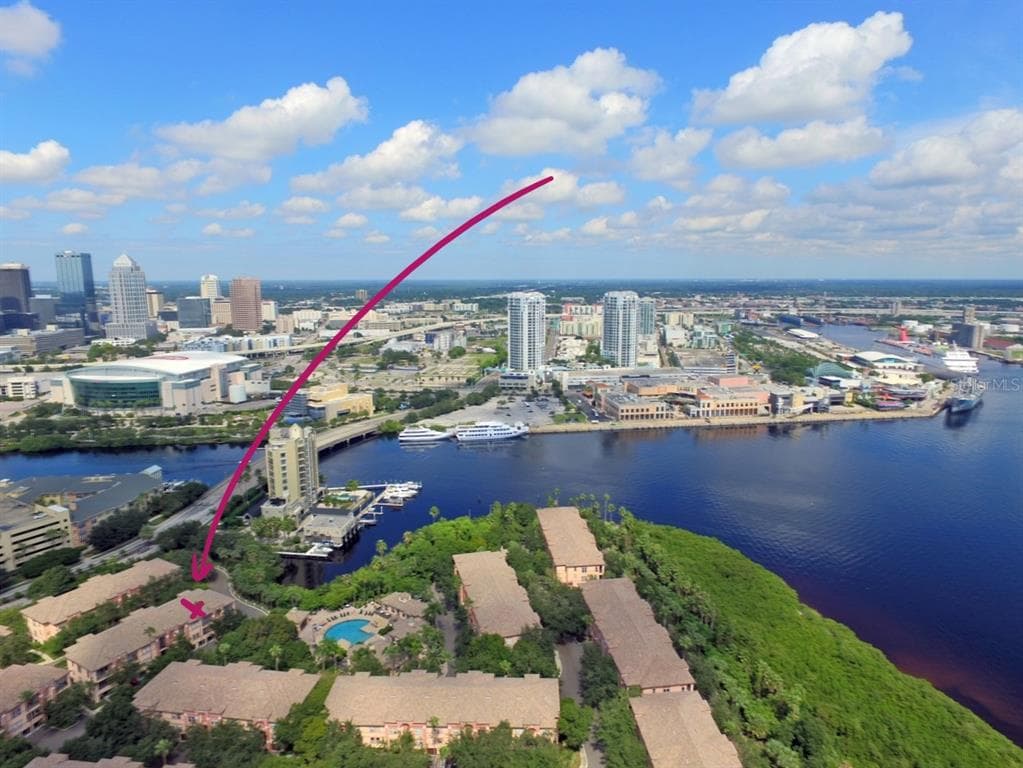 704 SEAGATE DRIVE TAMPA, FL 33602