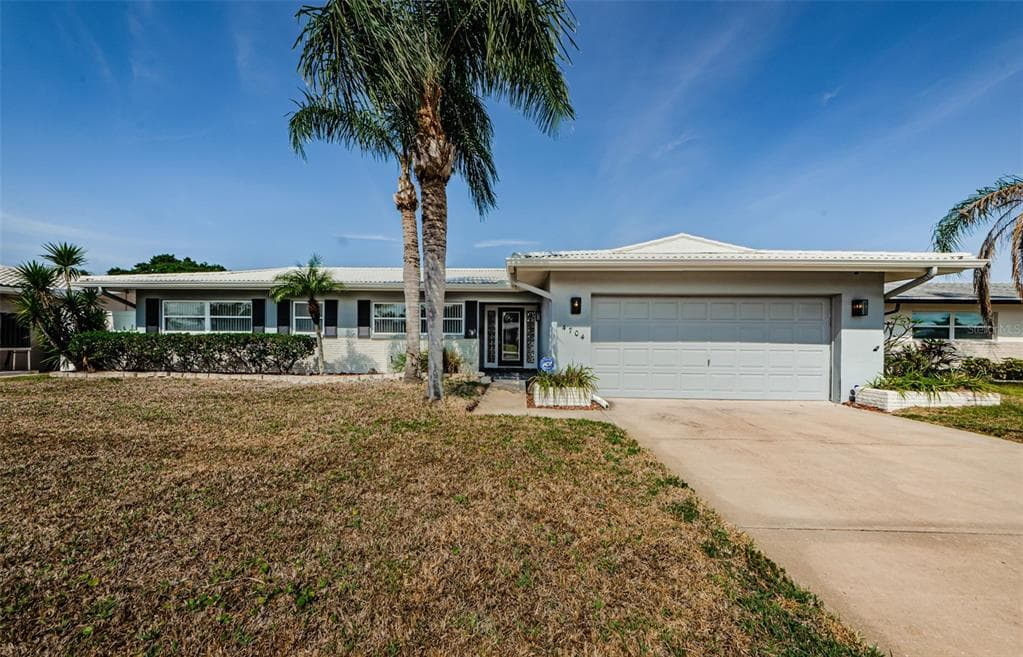 4704 SHALE PLACE TAMPA, FL 33615