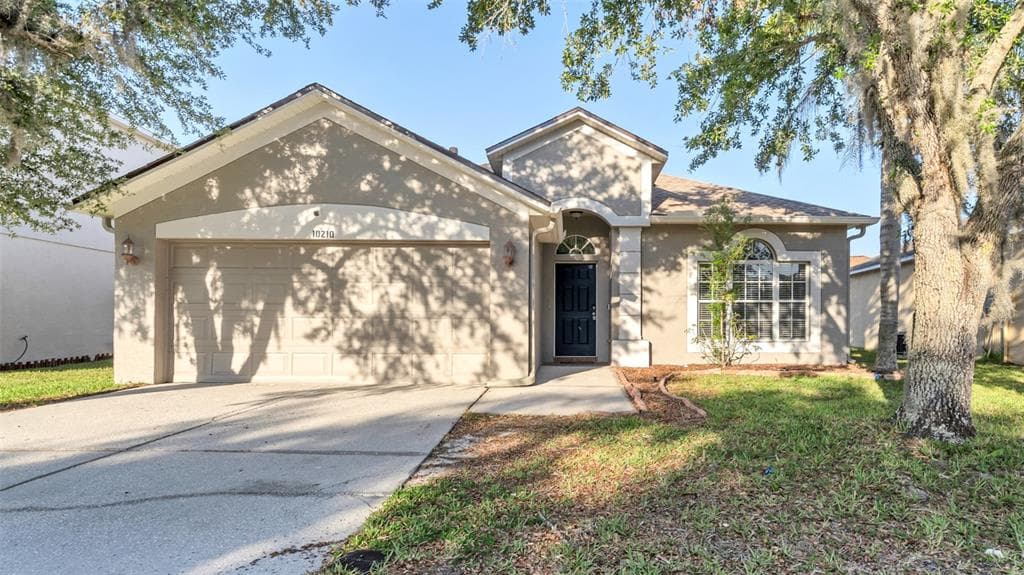 10210 BENEVA DRIVE TAMPA, FL 33647