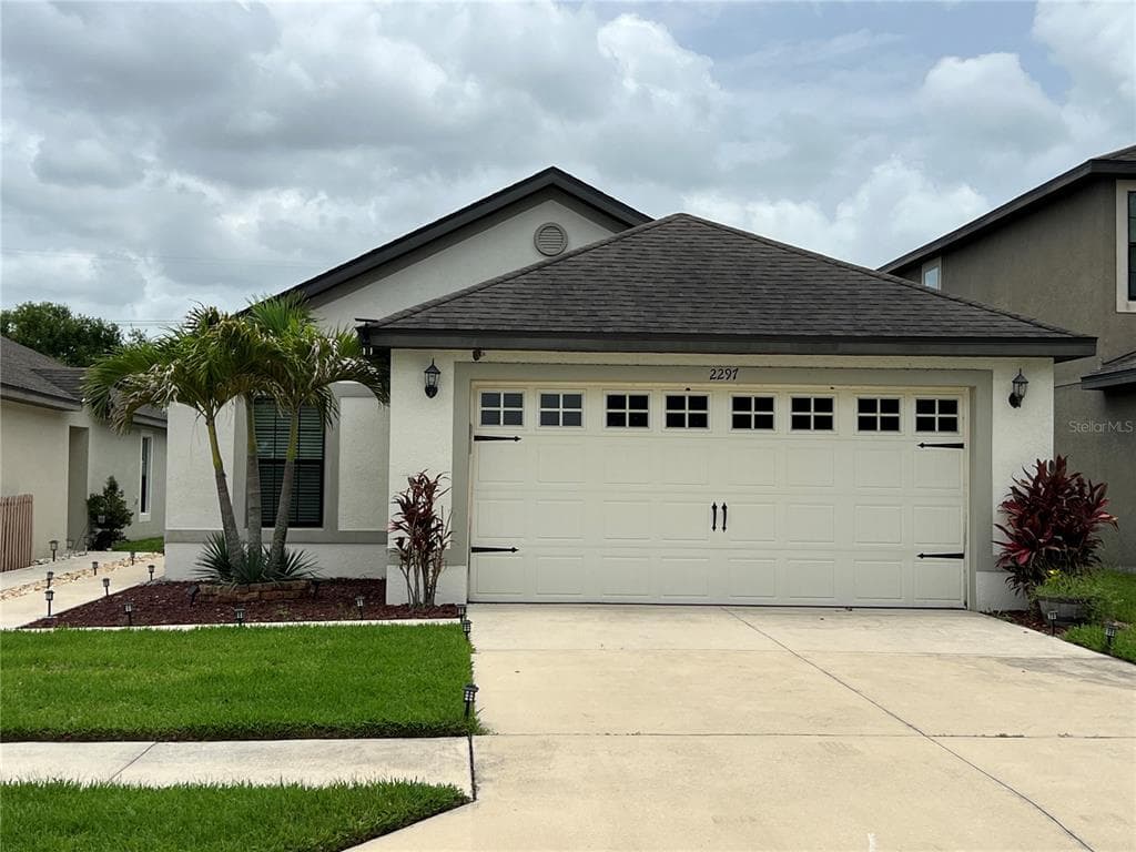 2297 CASPIAN DRIVE LAKELAND, FL 33805