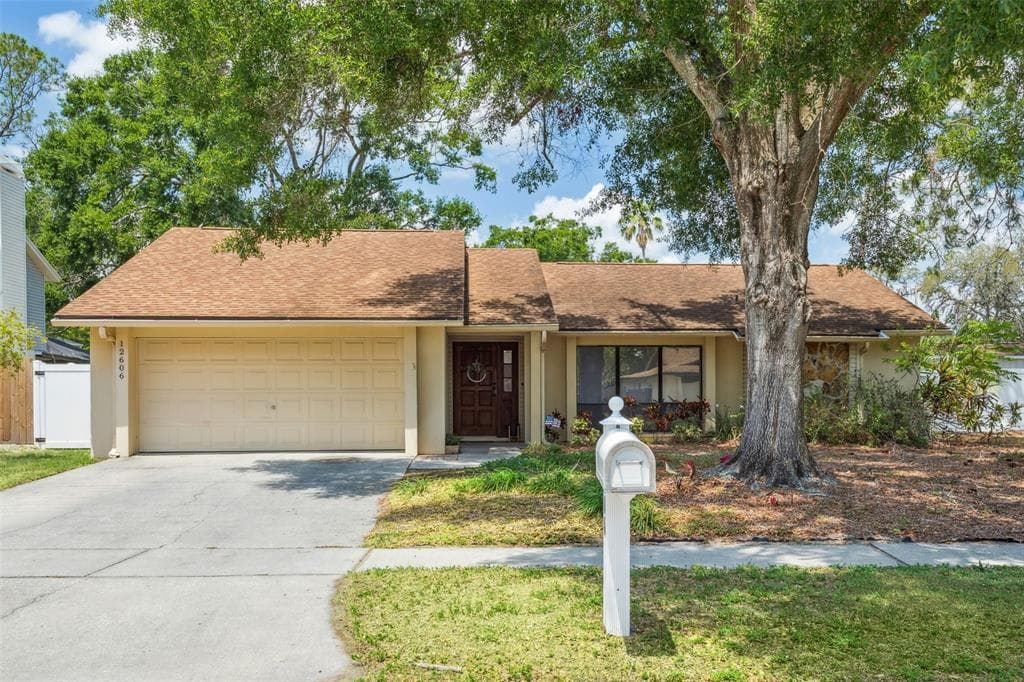 12606 RAIN FOREST STREET TEMPLE TERRACE, FL 33617