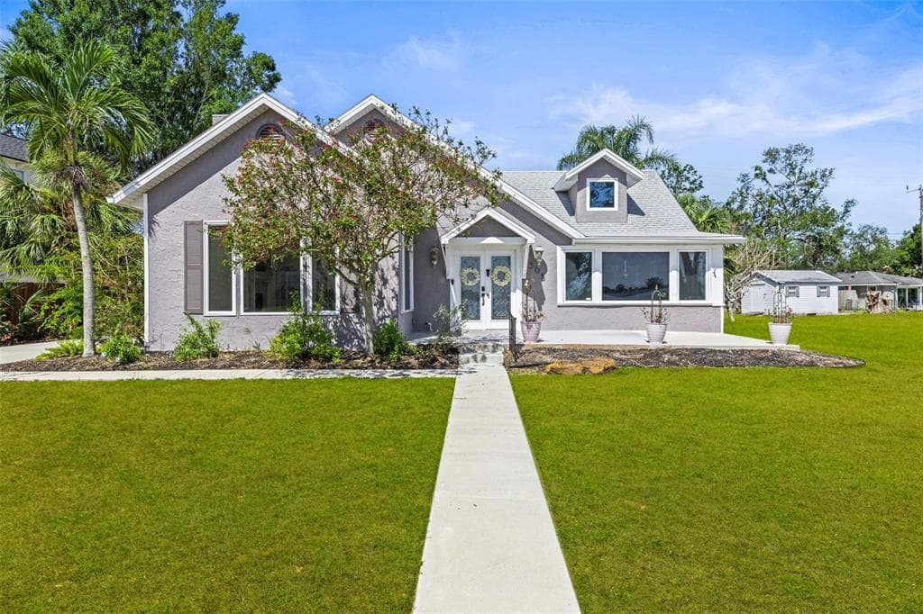 308 CHAUNCEY AVENUE BRADENTON, FL 34208