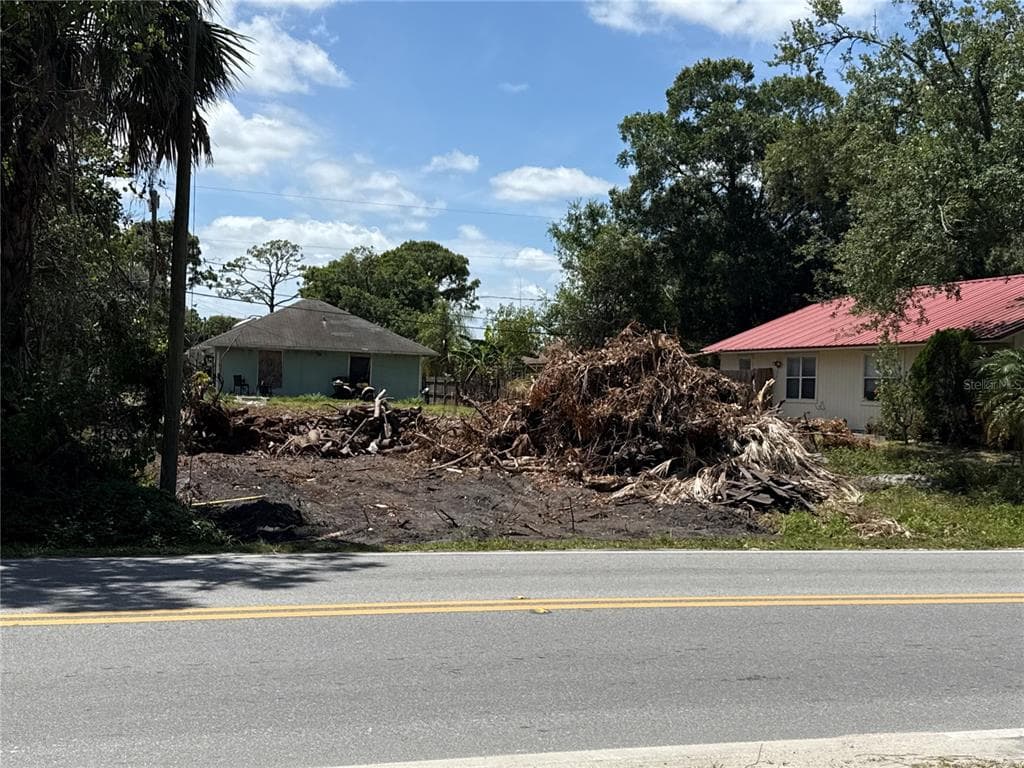 1355 20TH AVENUE SW VERO BEACH, FL 32962
