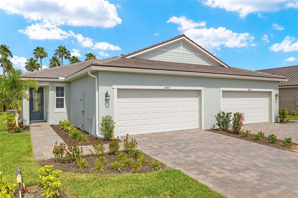 20417 SYMPHONY PLACE VENICE, FL 34293