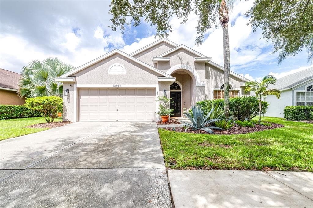 10357 LIGHTNER BRIDGE DRIVE TAMPA, FL 33626