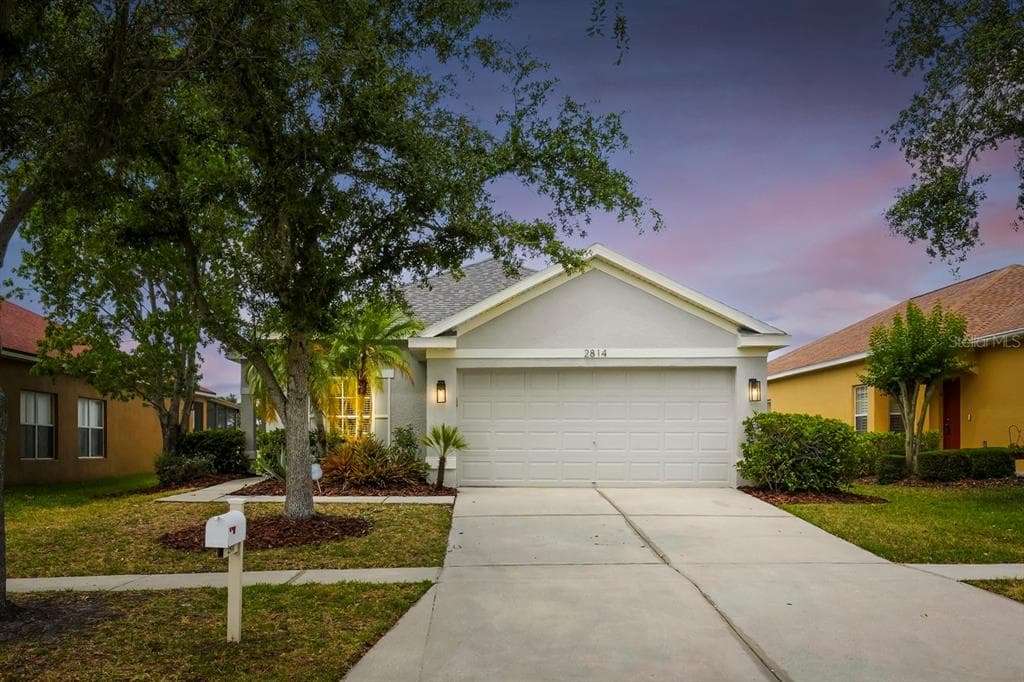 2814 GRAPHITE COURT VALRICO, FL 33594